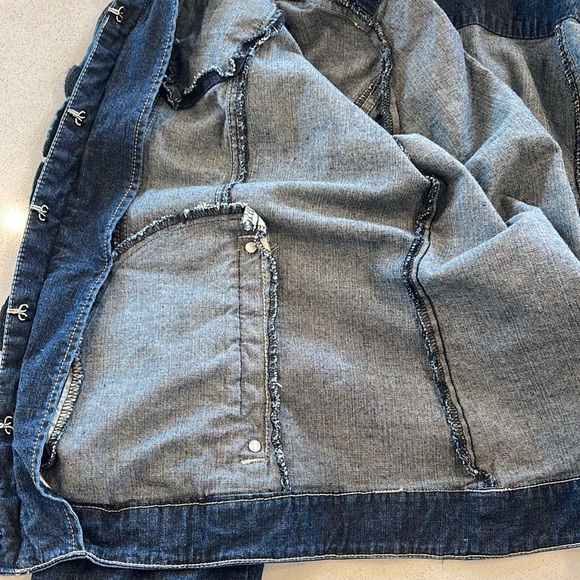 NorthStyle Women’s Denim Ruffle Jean Jacket Size 1X - Picture 8 of 13